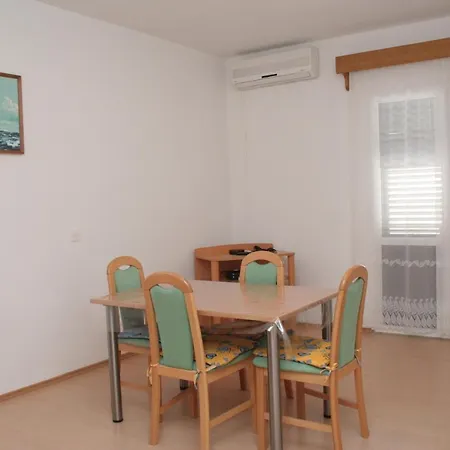 With Parking Space Orebic, Peljesac - 4494 شقة أوروبيتش