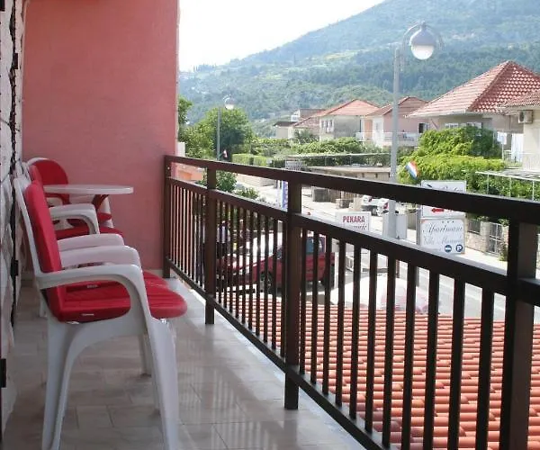 With Parking Space Orebic, Peljesac - 4494 דירה *